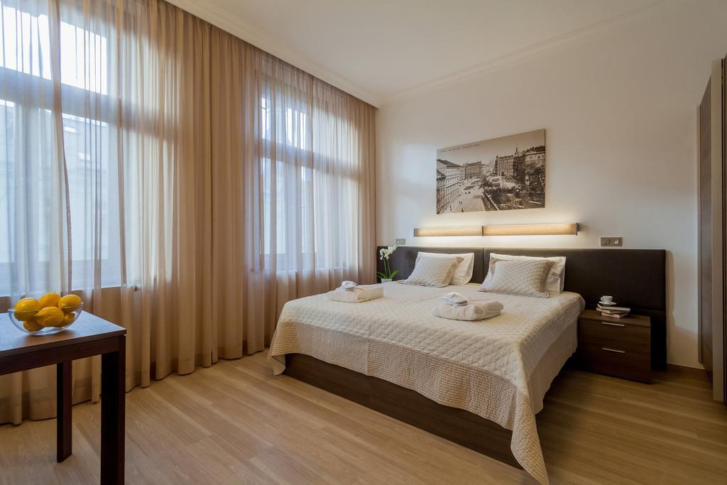 Lejlighedshotel Vinohradsky Dum 4*